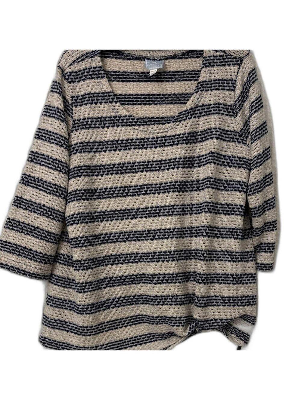 Sunday Women's Blue and Cream Blouse